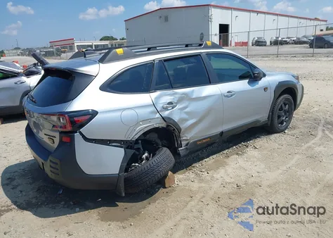 2025 Subaru Outback Wilderness z USA, uszkodzony, nr VIN 4S4BTGUD0S3134865